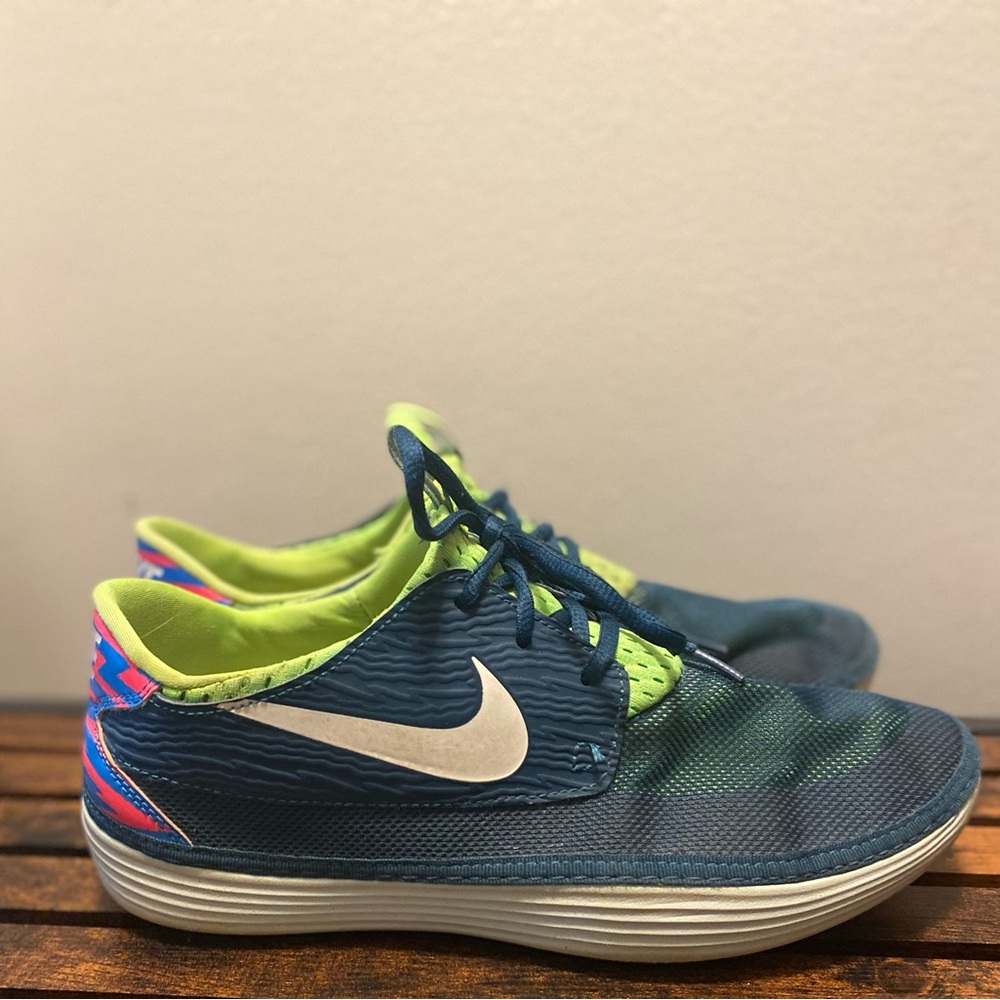 Nike Vibrant Blue and Neon Green Running Shoes